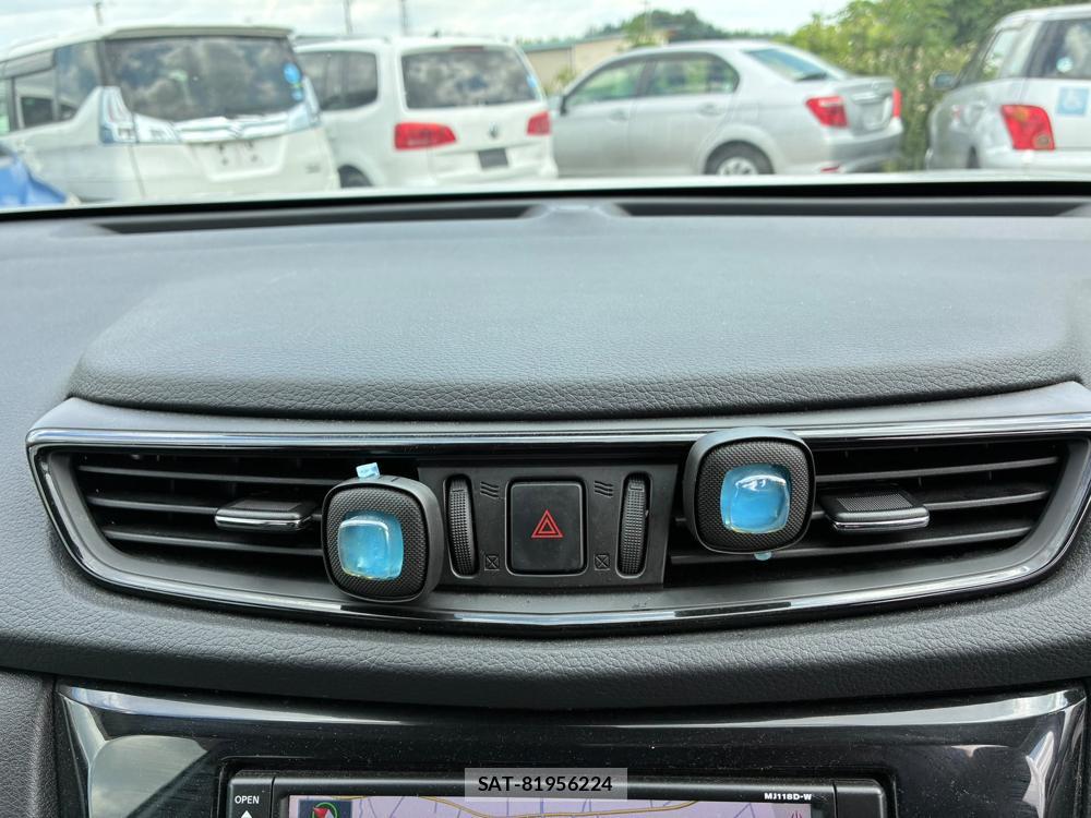 Nissan X-TRAIL 2019-07 8311388-19