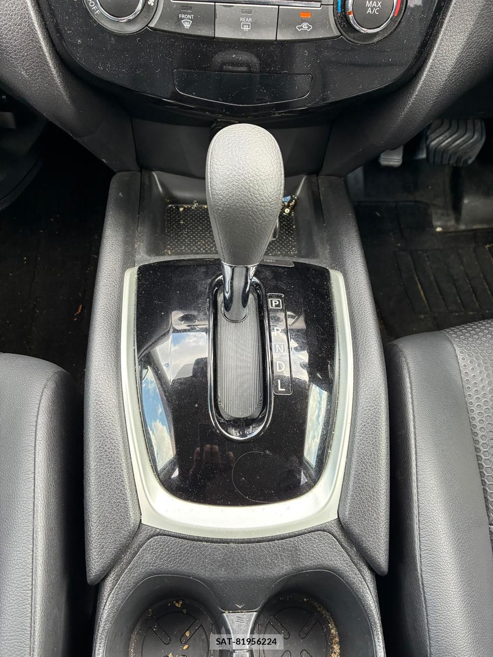 Nissan X-TRAIL 2019-07 8311388-22