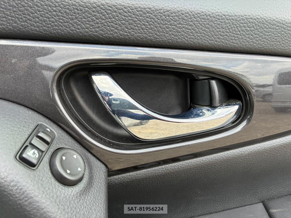 Nissan X-TRAIL 2019-07 8311388-23