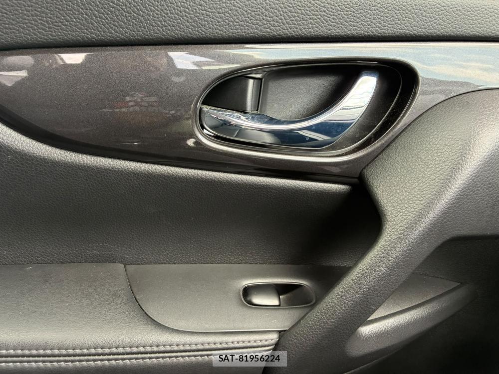 Nissan X-TRAIL 2019-07 8311388-25
