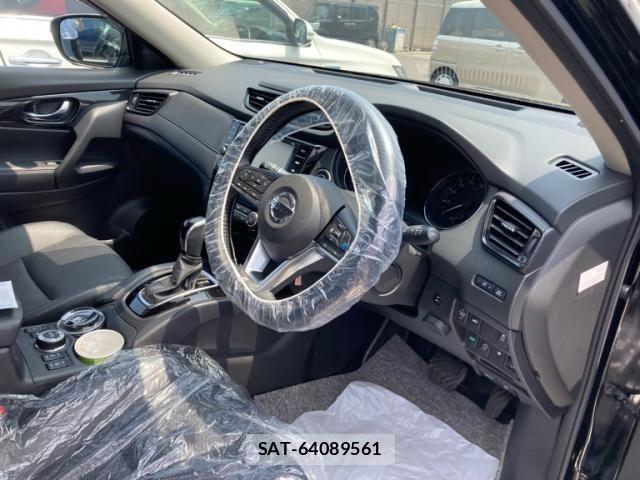 Nissan X-TRAIL 2020-11 8369929-10