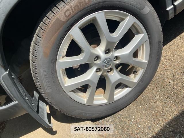Nissan X-TRAIL 2013-10 8369949-9