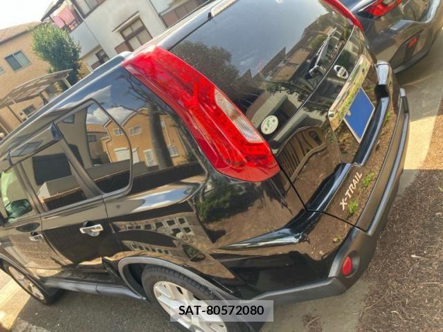 Nissan X-TRAIL 2013-10 8369949-5
