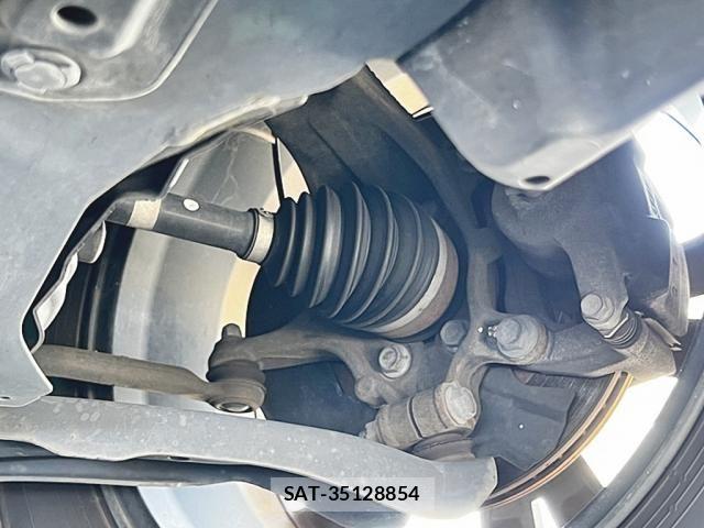 Nissan X-TRAIL 2017-09 8369936-12