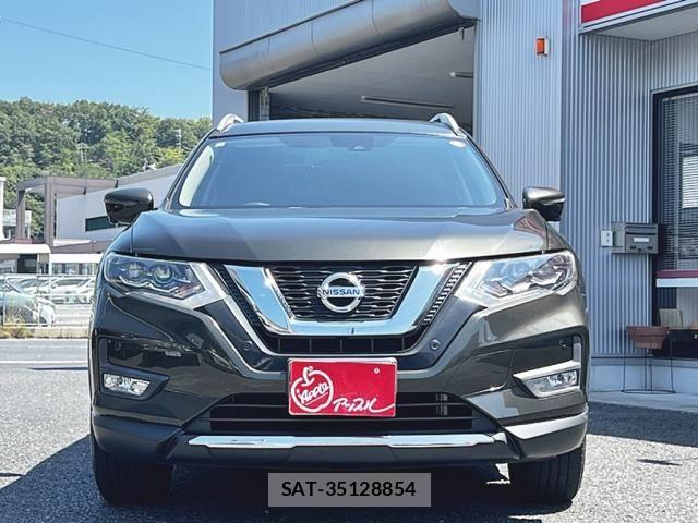 Nissan X-TRAIL 2017-09 8369936-3