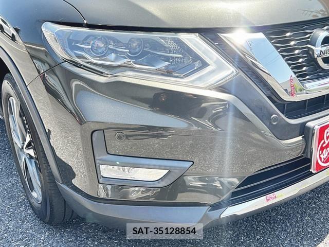 Nissan X-TRAIL 2017-09 8369936-5