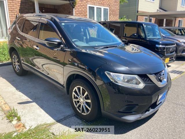 Nissan X-TRAIL 2016-03 8369943-1