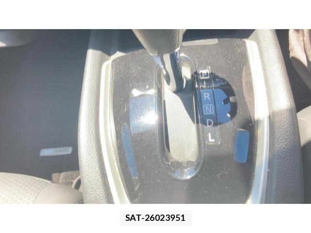 Nissan X-TRAIL 2016-03 8369943-22