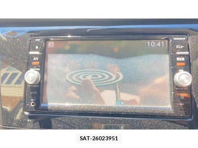 Nissan X-TRAIL 2016-03 8369943-25