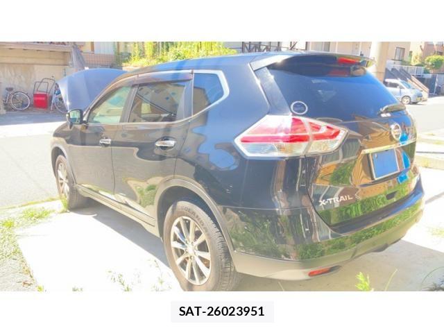 Nissan X-TRAIL 2016-03 8369943-4