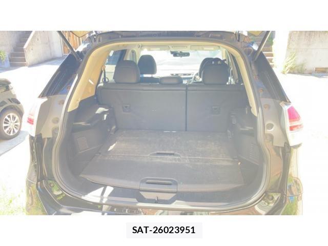 Nissan X-TRAIL 2016-03 8369943-5