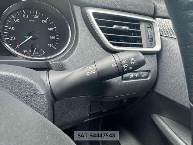 Nissan X-TRAIL 2015-08 8369938-11