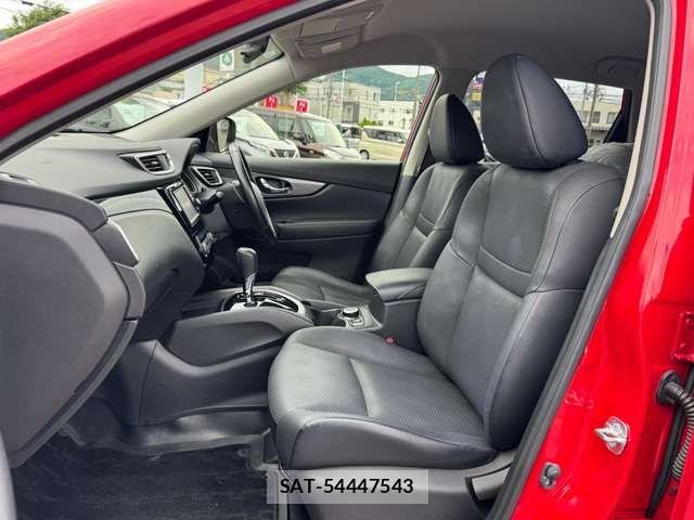 Nissan X-TRAIL 2015-08 8369938-12