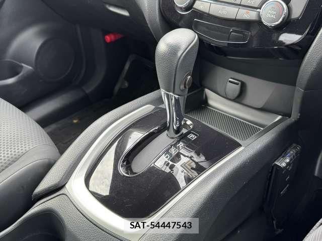 Nissan X-TRAIL 2015-08 8369938-6