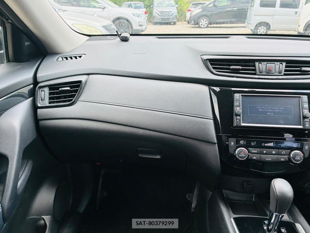 Nissan X-TRAIL 2019-11 8311390-16