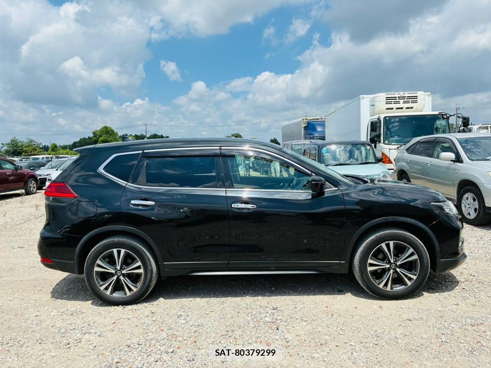 Nissan X-TRAIL 2019-11 8311390-5