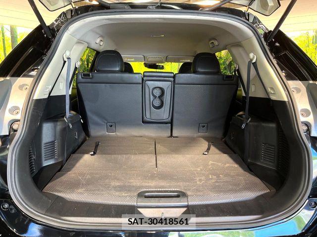 Nissan X-TRAIL 2015-10 8369940-10