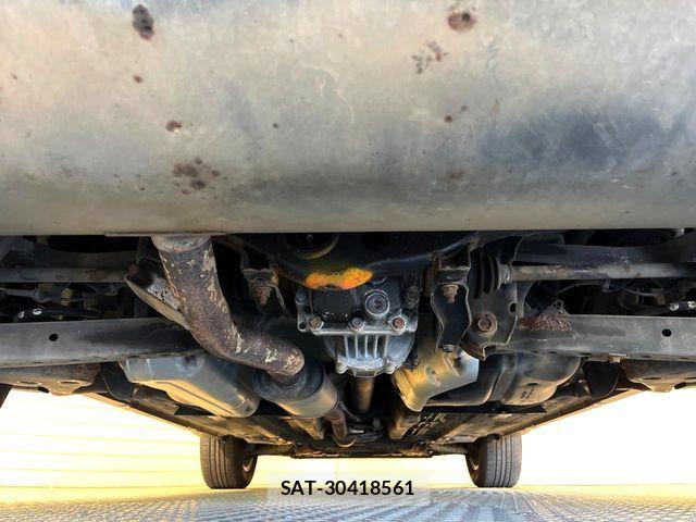 Nissan X-TRAIL 2015-10 8369940-17