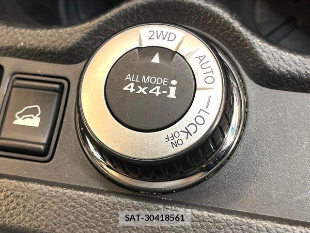 Nissan X-TRAIL 2015-10 8369940-2