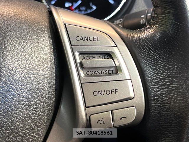 Nissan X-TRAIL 2015-10 8369940-6