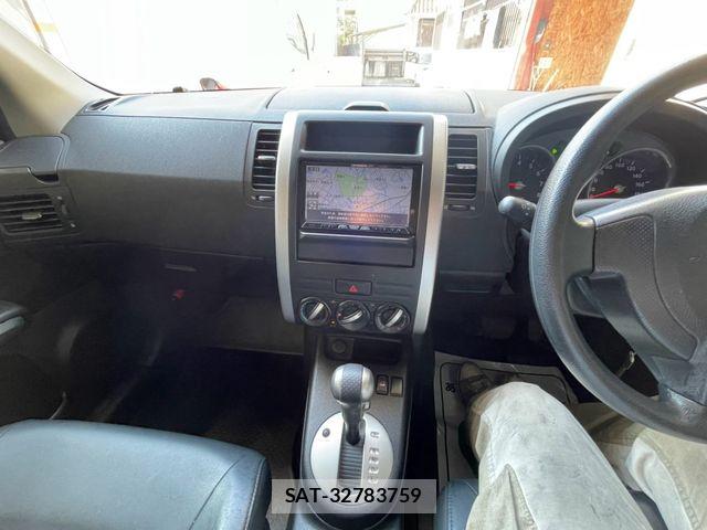 Nissan X-TRAIL 2009-12 8369946-27