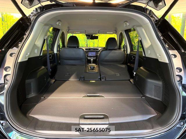 Nissan X-TRAIL 2017-12 8369934-10