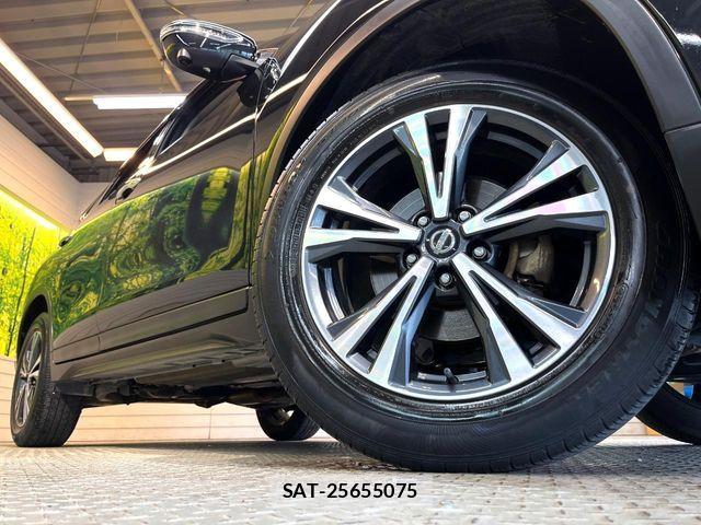 Nissan X-TRAIL 2017-12 8369934-11