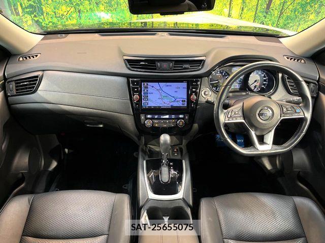 Nissan X-TRAIL 2017-12 8369934-1