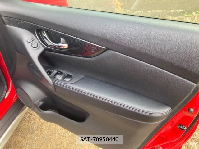Nissan X-TRAIL 2015-03 8372422-9