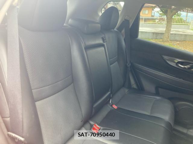Nissan X-TRAIL 2015-03 8372422-13
