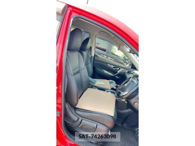 Nissan X-TRAIL 2015-12 8372423-15