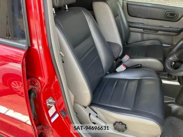 Nissan X-TRAIL 2006-03 8372424-13