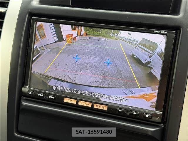 Nissan X-TRAIL 2013-09 8372420-11