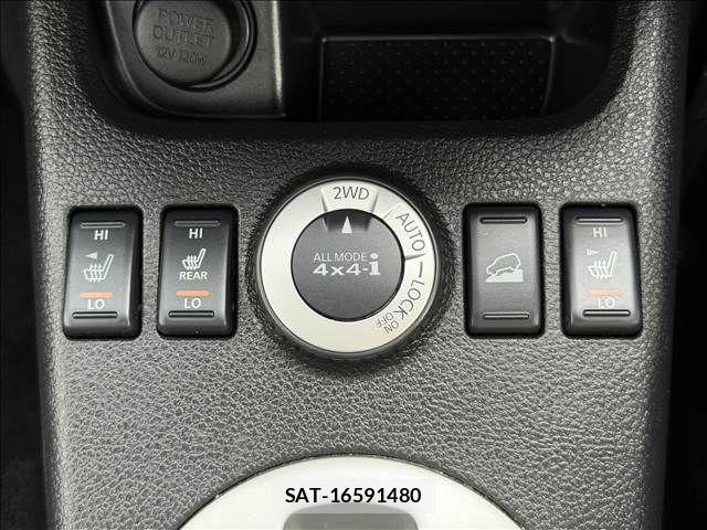 Nissan X-TRAIL 2013-09 8372420-13