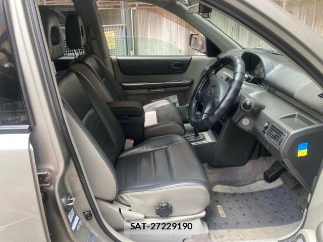 Nissan X-TRAIL 2002-08 8416033-13
