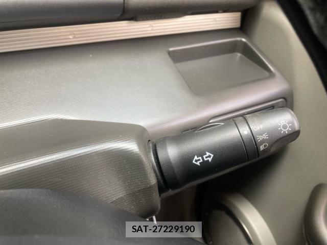 Nissan X-TRAIL 2002-08 8416033-18