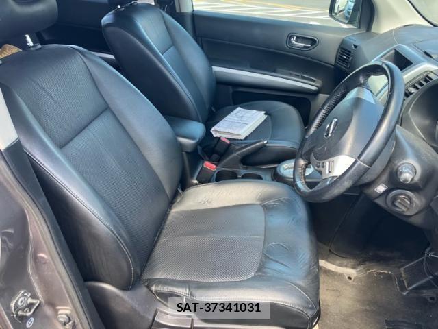 Nissan X-TRAIL 2009-12 8416043-12
