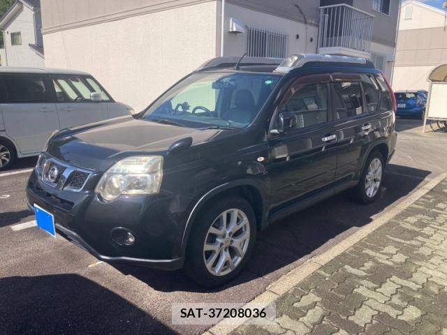 Nissan X-TRAIL 2011-09 8416042-1