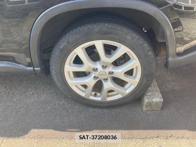 Nissan X-TRAIL 2011-09 8416042-5