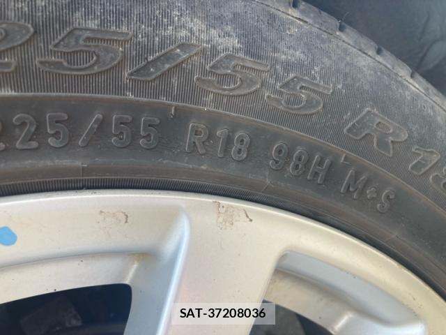 Nissan X-TRAIL 2011-09 8416042-6