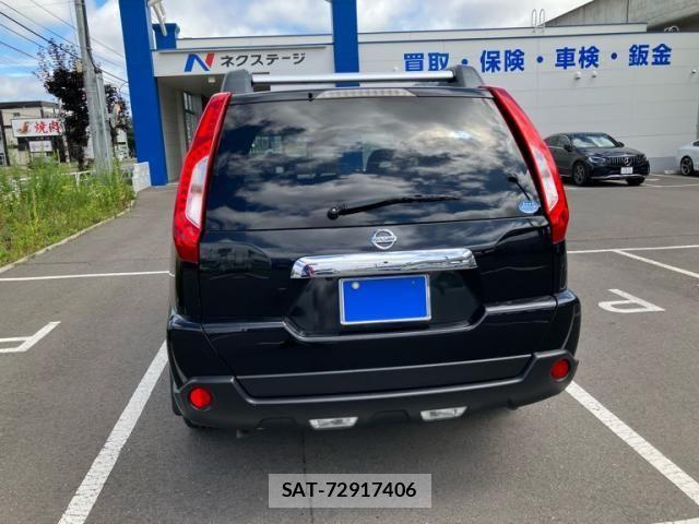 Nissan X-TRAIL 2013-06 8416049-3