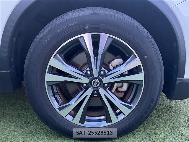 Nissan X-TRAIL 2018-08 8416025-17