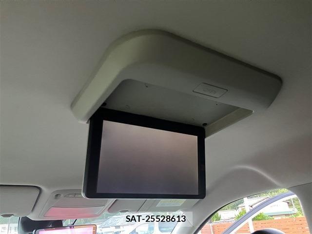Nissan X-TRAIL 2018-08 8416025-4