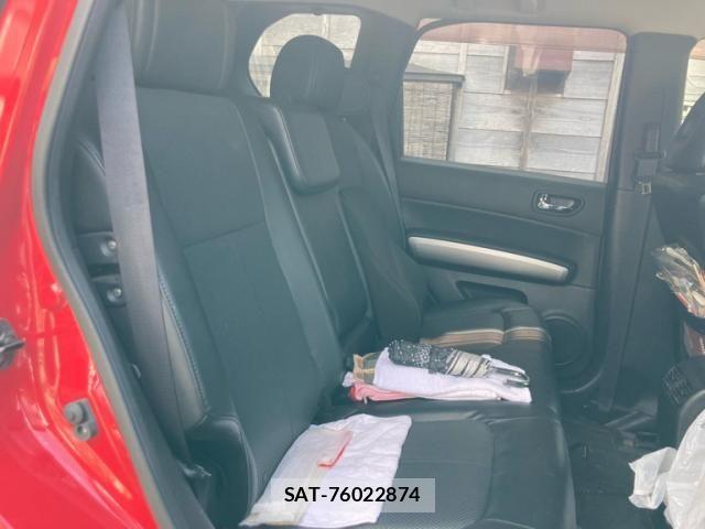 Nissan X-TRAIL 2012-03 8416041-10