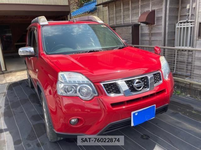 Nissan X-TRAIL 2012-03 8416041-3