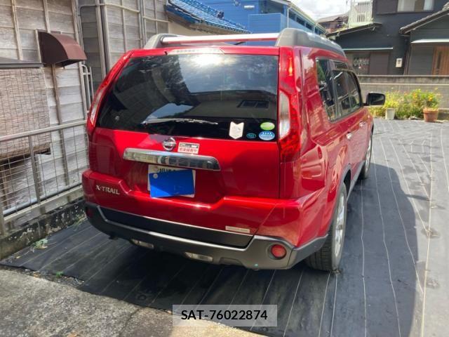 Nissan X-TRAIL 2012-03 8416041-4