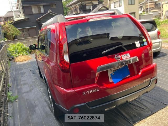 Nissan X-TRAIL 2012-03 8416041-5