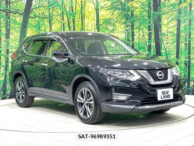 Nissan X-TRAIL 2018-07 8439150-16