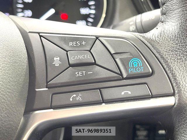 Nissan X-TRAIL 2018-07 8439150-4