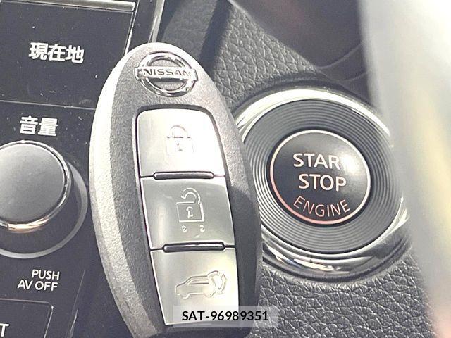 Nissan X-TRAIL 2018-07 8439150-6